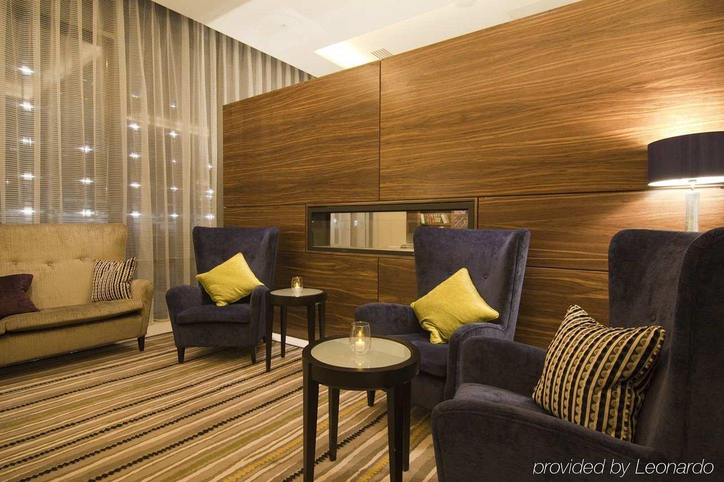 Hampton By Hilton London Croydon Hotel ภายนอก รูปภาพ